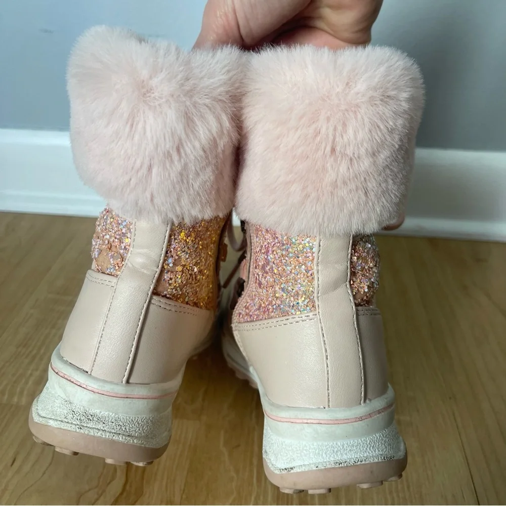 Kelly & Katie Lil Anna Snow Boots Kids' Girl's Pink Size 11M Faux Fur Sparkle